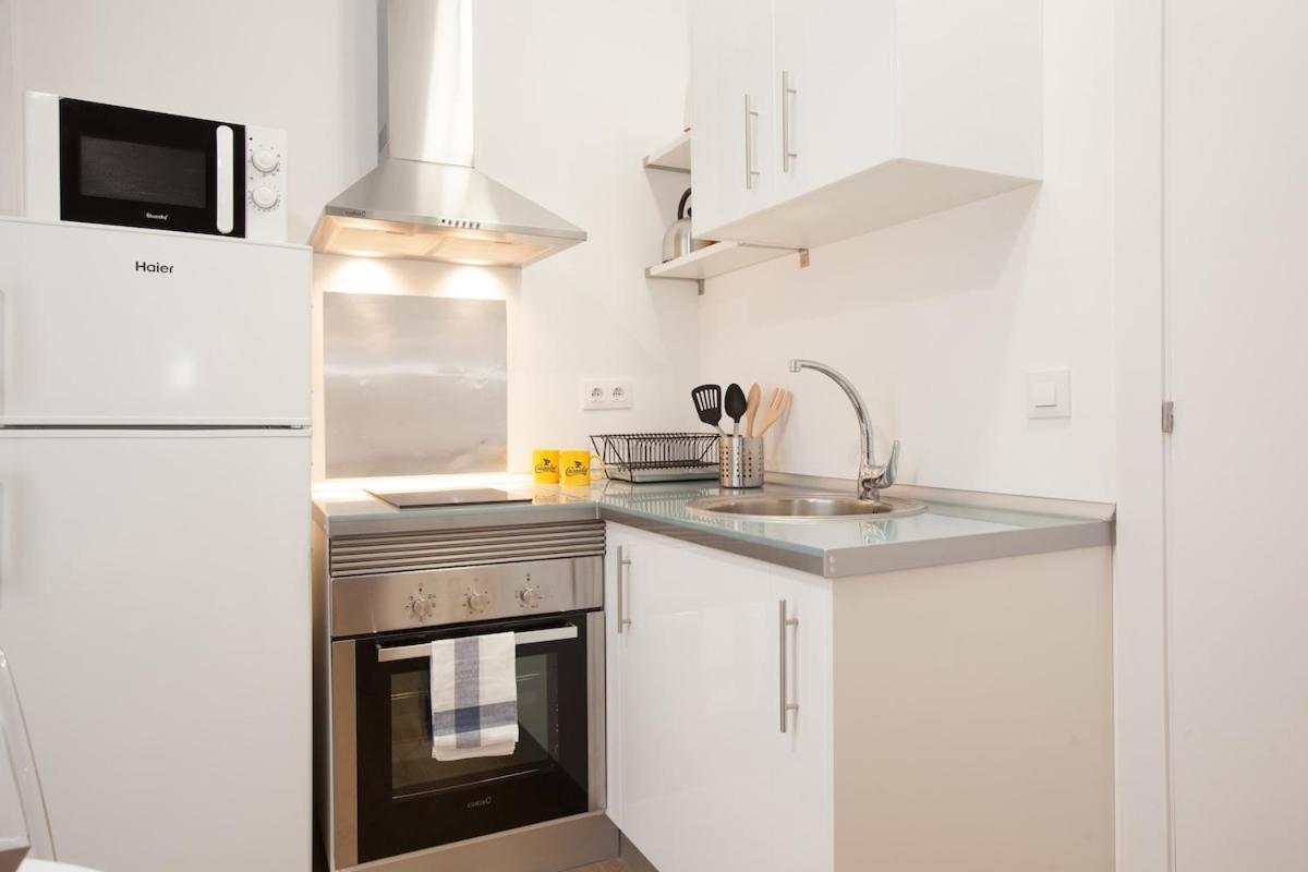 Flat With Balcony Next To The Beach, Sv * Barcelona