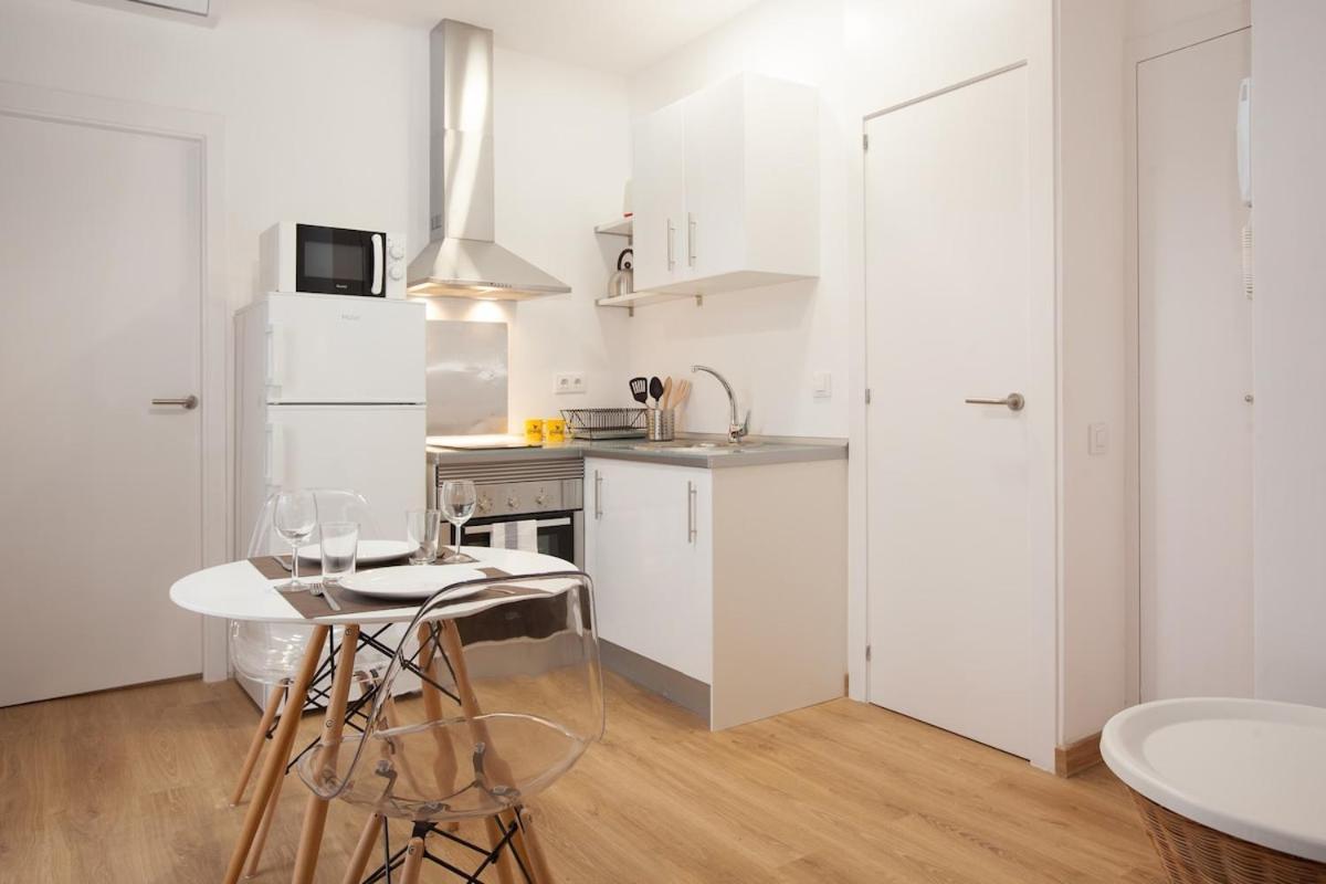 Apartamento Flat With Balcony Next To The Beach, Sv Barcelona
