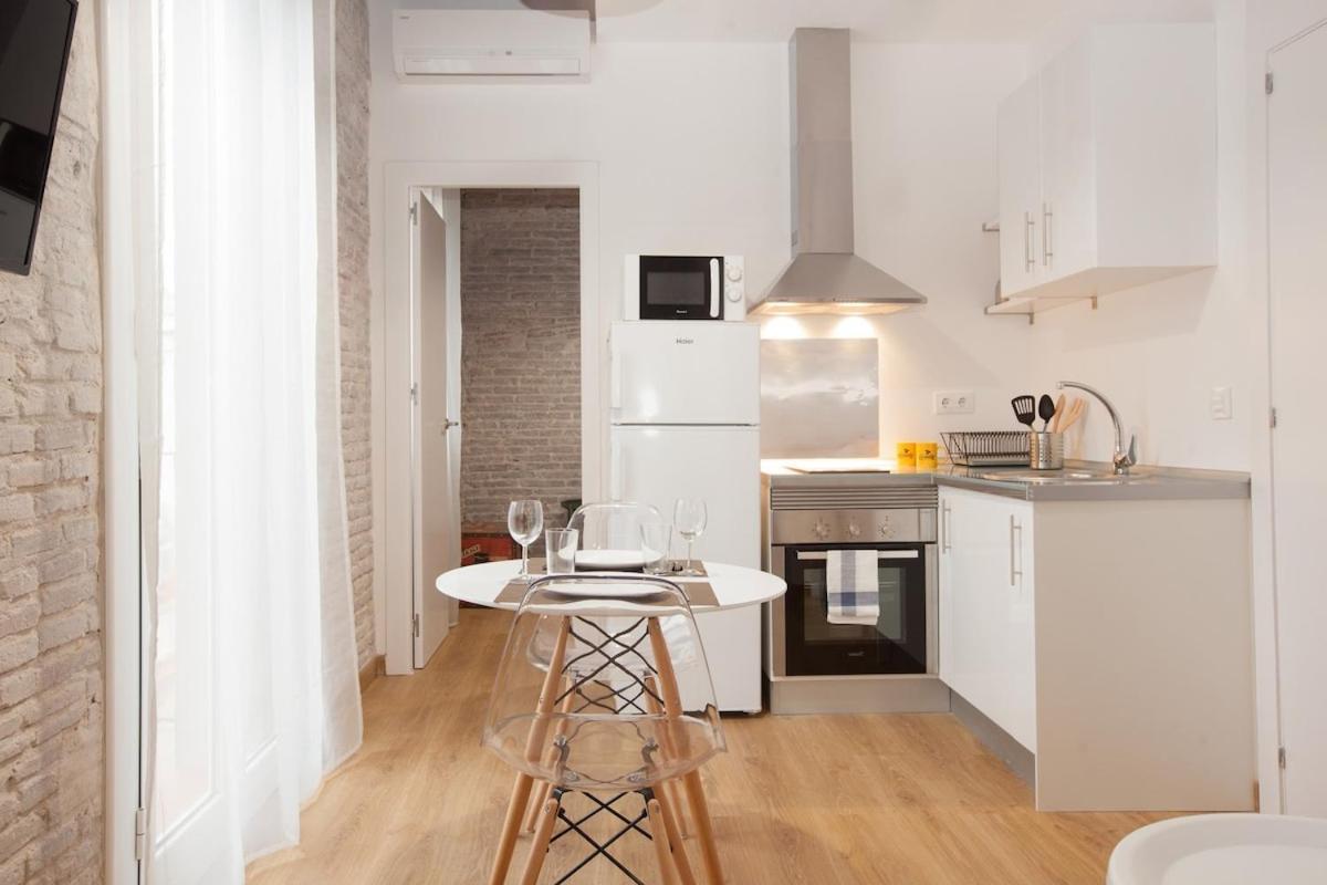 Apartamento Flat With Balcony Next To The Beach, Sv